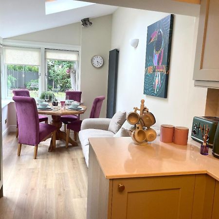 Fashionable Chic Townhouse In D4 Villa Dublin Kültér fotó