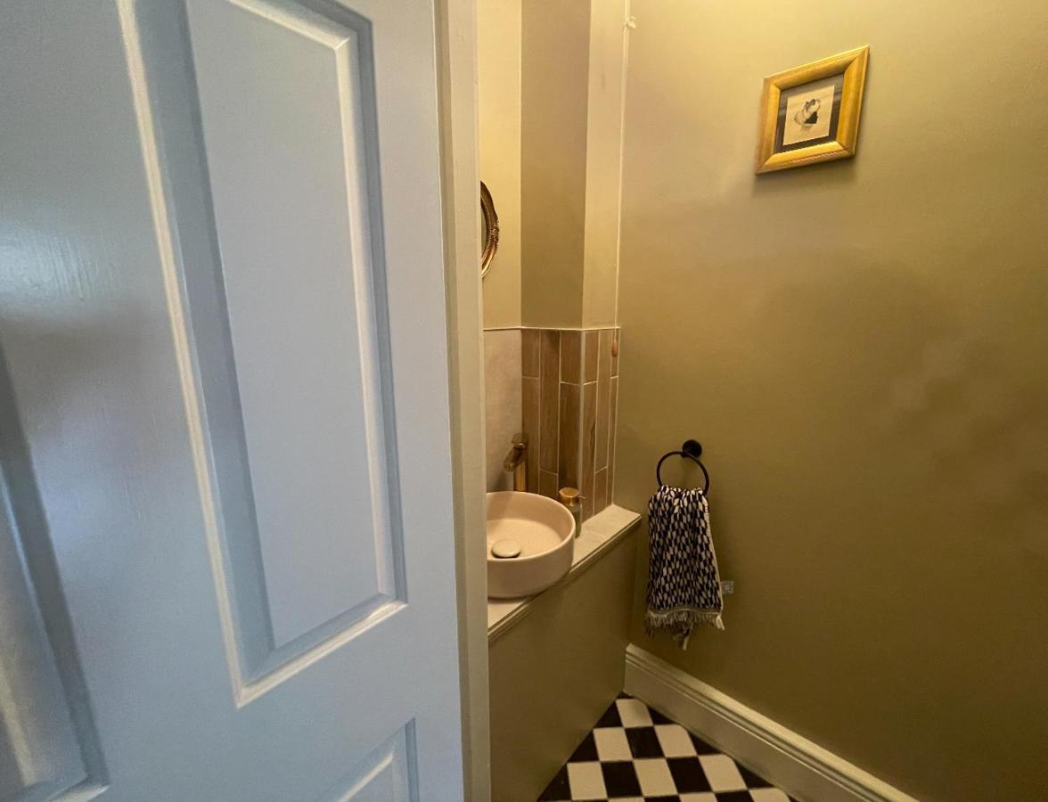 Fashionable Chic Townhouse In D4 Villa Dublin Kültér fotó